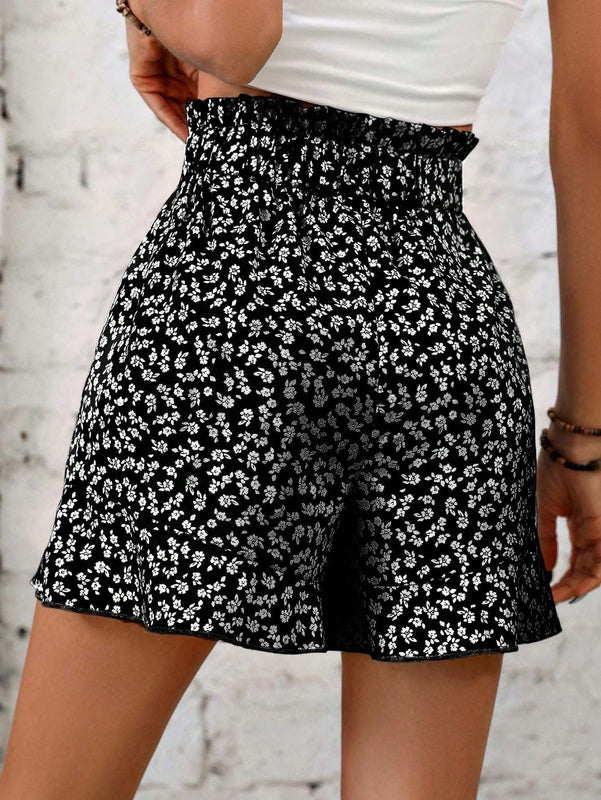 LUNE Shorts floral de cintura con volante bajo con fruncido