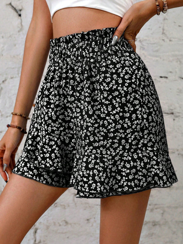 LUNE Shorts floral de cintura con volante bajo con fruncido