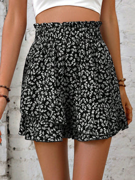 LUNE Shorts floral de cintura con volante bajo con fruncido
