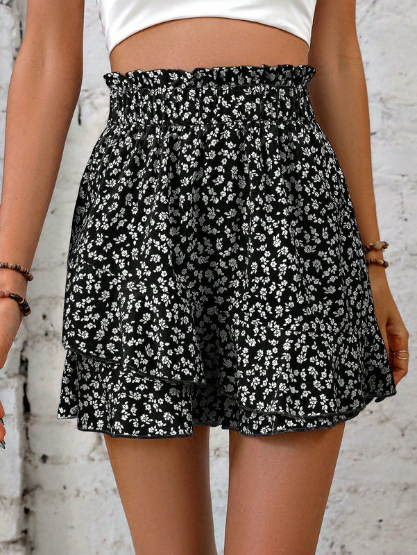 LUNE Shorts floral de cintura con volante bajo con fruncido