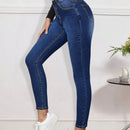 Pantalones ajustados con detalles parchados