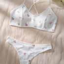 Set de lenceria con estampado floral