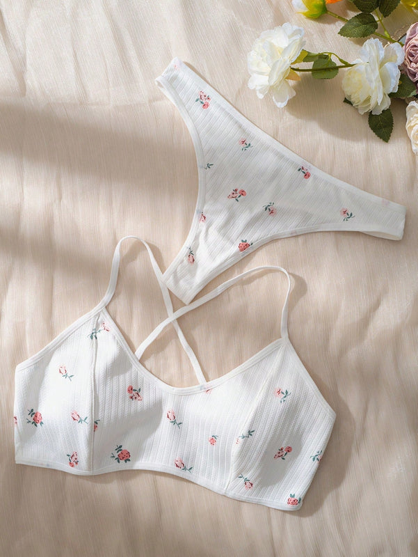 Set de lenceria con estampado floral
