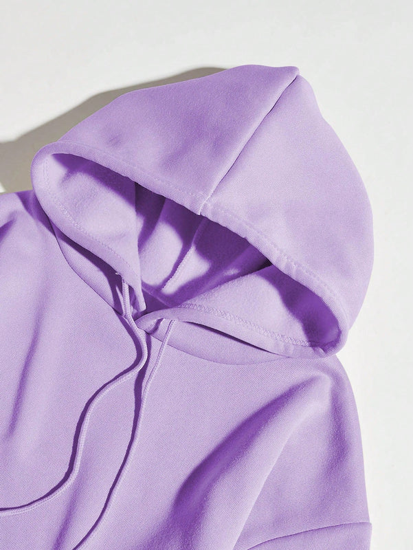 Ezwear capucha con estampado de slogan con bolsillo de canguro con cordon con forro termico
