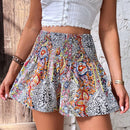 LUNE Shorts de pierna ancha con estampado de paisley