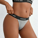 Leisure Tanga con estampado de letra