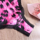 Tanga con estampado de leopardo unido en contraste