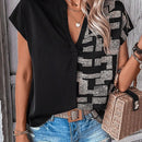LUNE Blusa con estampado geometrico de manga murcielago popover
