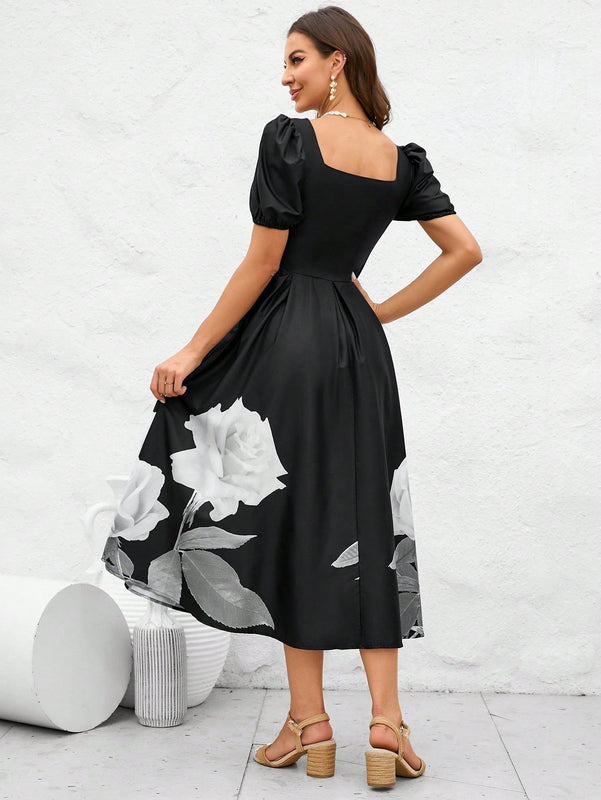 Vestido con estampado floral escote corazon de manga farol con diseno de fruncido