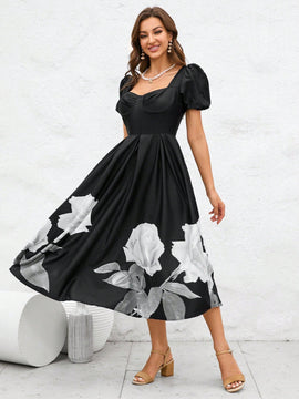 Vestido con estampado floral escote corazon de manga farol con diseno de fruncido