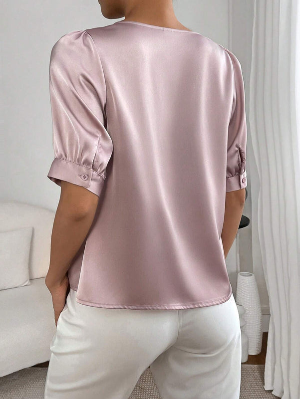 Blusa con cuenta de perla de cuello con abertura de ojo con fruncido de manga farol