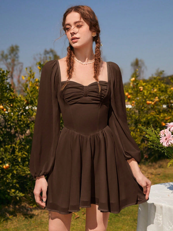 MOD Vestido escote corazon de manga farol pecho con fruncido