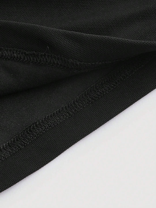 MOD 3d Top crop unicolor aplique detalle de cuello asimetrico