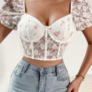 Frenchy Blusa con bordado floral de manga farol crop con encaje