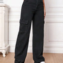 Tall Jeans cargo de talle alto con bolsillo con solapa