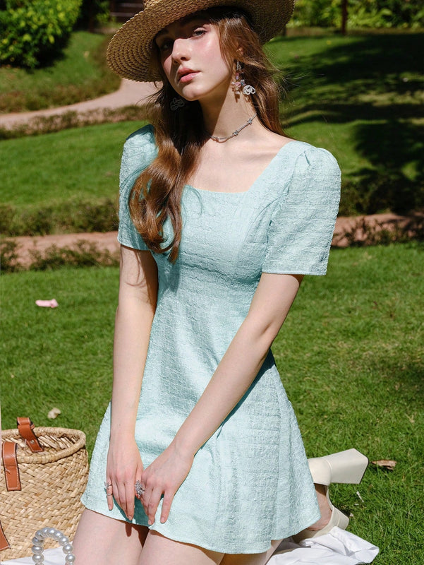 Vestido de cuello cuadrado de manga farol