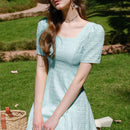 Vestido de cuello cuadrado de manga farol