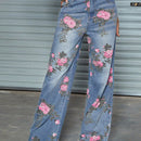 Jeans de pierna recta con bolsillo inclinado y estampado floral vintage