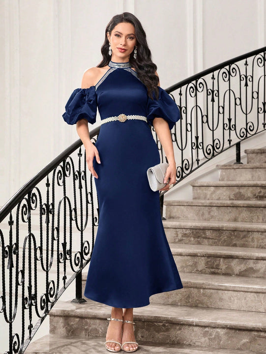 Modely Vestido de hombros descubiertos de manga farol bajo sirena de saten sin cinturon