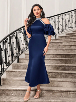 Modely Vestido de hombros descubiertos de manga farol bajo sirena de saten sin cinturon