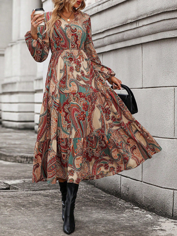 Vestido con estampado de paisley de manga farol bajo con fruncido sin cinturon