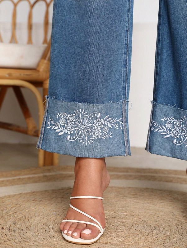 LUNE Jeans con bordado floral de pierna ancha