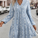 Vestido smock con estampado de cuello con cordon de manga farol