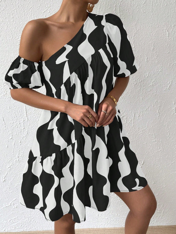 Vestido smock con estampado de cuello asimetrico de manga farol bajo con fruncido