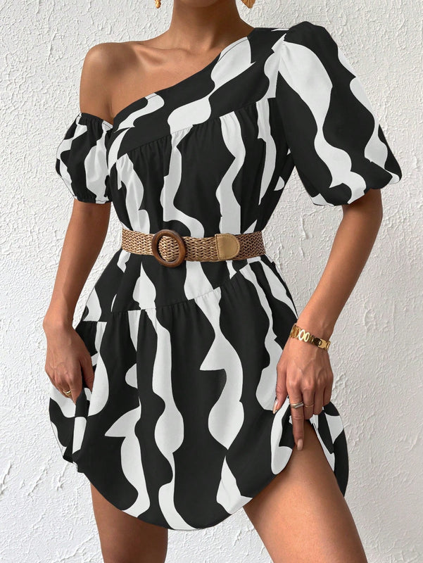Vestido smock con estampado de cuello asimetrico de manga farol bajo con fruncido