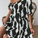 Vestido smock con estampado de cuello asimetrico de manga farol bajo con fruncido