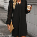 Vestido unicolor escote V de manga farol