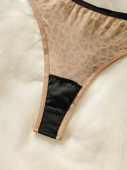 Set de lenceria bandeau con estampado de leopardo
