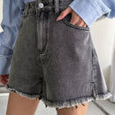 DAZY Shorts en mezclilla de talle alto bajo crudo