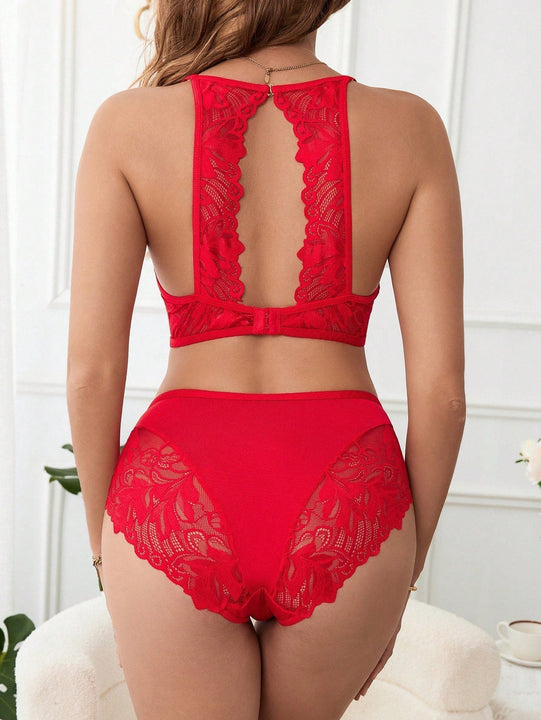 Conjunto de lenceria con encaje en contraste