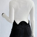 Essnce Jersey crop cuello alto de manga raglan bajo asimetrico
