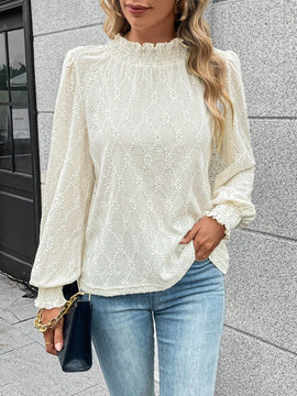 Frenchy Blusa ribete fruncido de manga farol