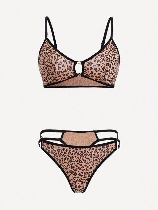 Set de lenceria con estampado de leopardo con abertura unido en contraste
