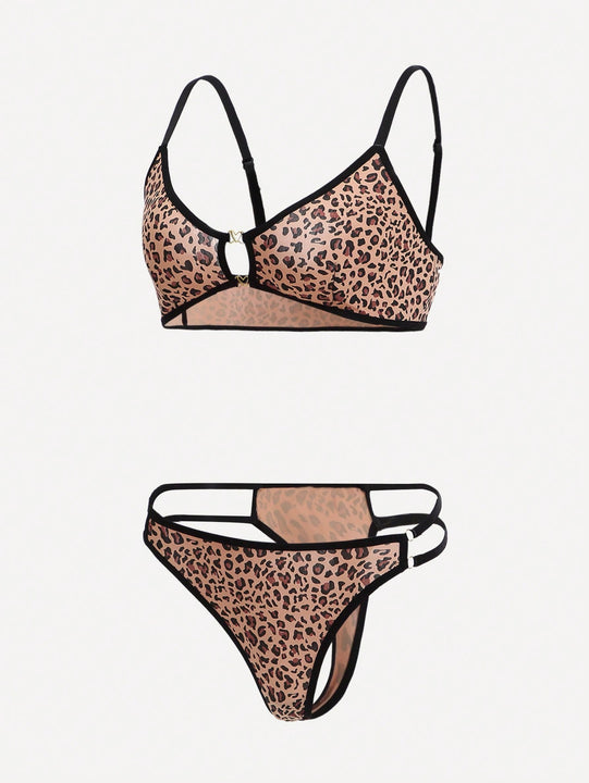 Set de lenceria con estampado de leopardo con abertura unido en contraste