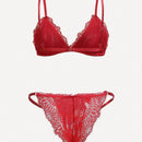 Set de lenceria con encaje floral