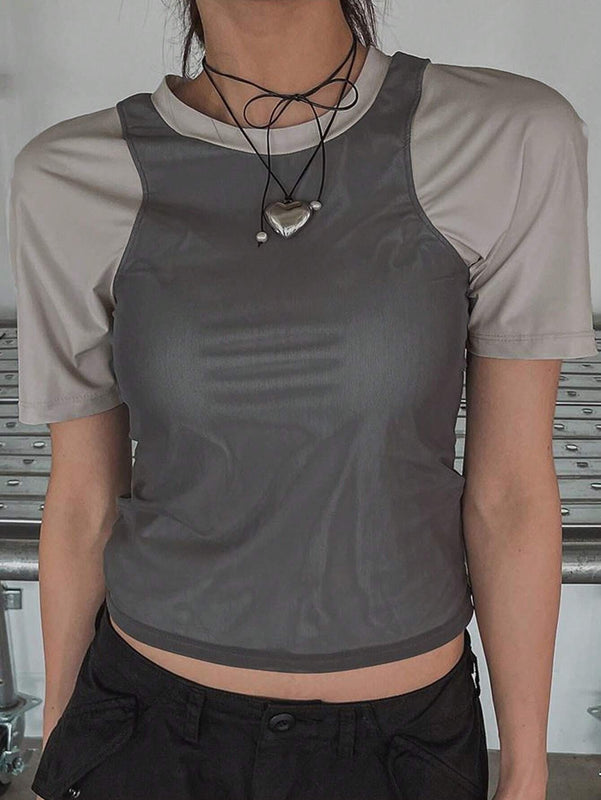 Camiseta crop de color combinado de manga raglan