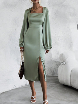Vestido de cuello cuadrado de manga farol de muslo con abertura