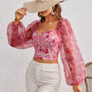 VCAY Top crop con estampado floral con nudo delantero de manga farol