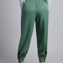 Pantalones con estampado de letra con fruncido