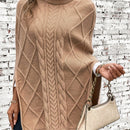 LUNE Poncho cuello alto tejido de cable