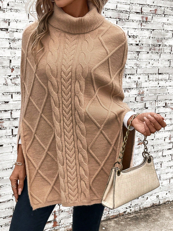 LUNE Poncho cuello alto tejido de cable