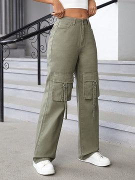 Essnce Jeans con detalle de hebilla y bolsillo con solapa