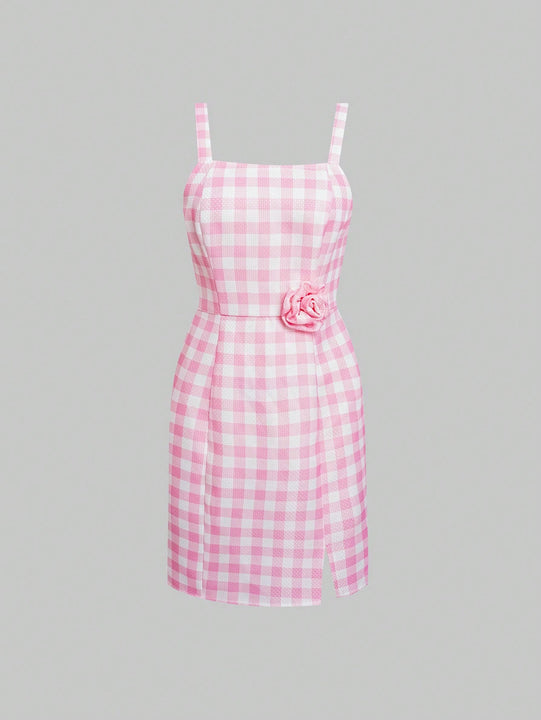 MOD Vestido de tirantes con estampado de guingan aplique bajo con abertura