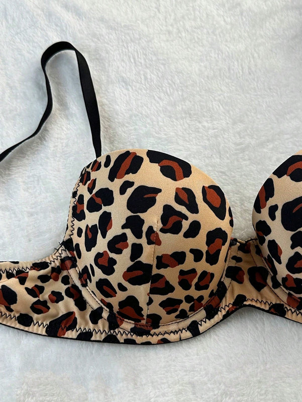 Set de lenceria con estampado de leopardo con aro