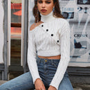 EZwear Jersey crop cuello alto con diseno de boton tejido de cable de hombros caidos