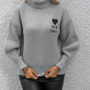 Frenchy Jersey con letra & con patron de corazon cuello alto de hombros caidos